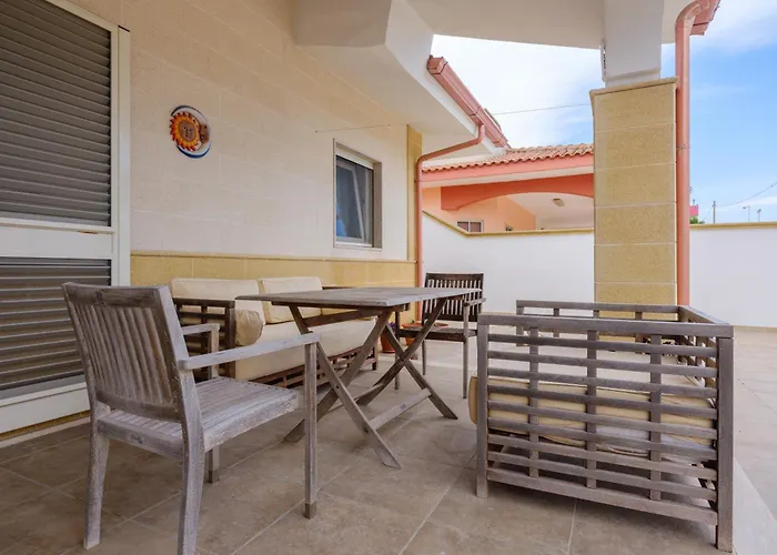 Casa Azzurra 107M Dal Mare
